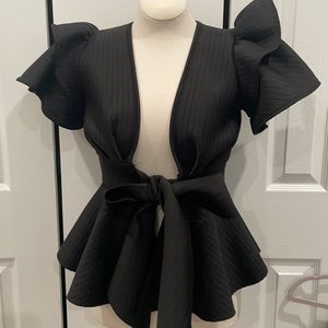 Daylight black ruffle top size small